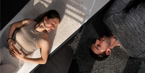 kaučuková podložka na jógu