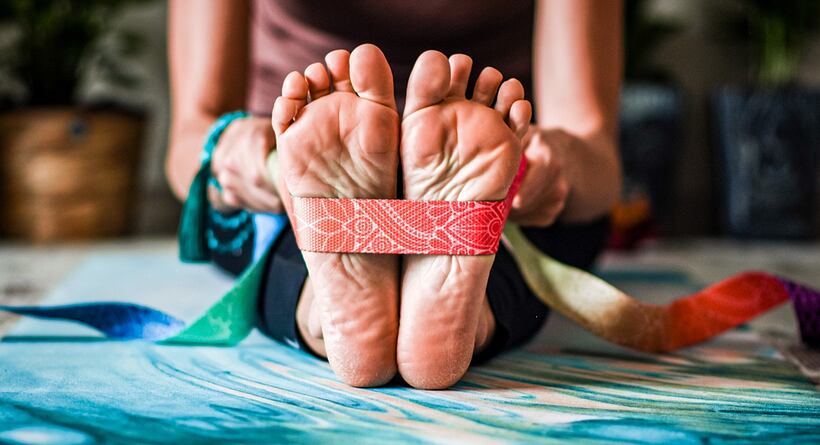 PROTAHOVACÍ PÁSKY NA JÓGU