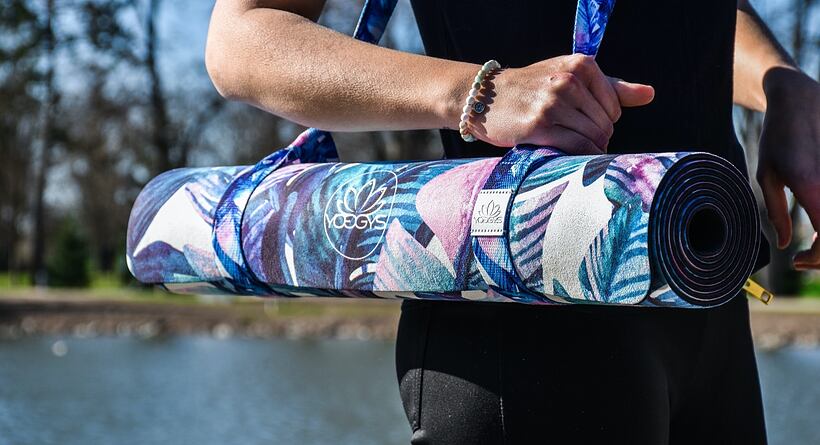 POPRUHY NA PODLOŽKU