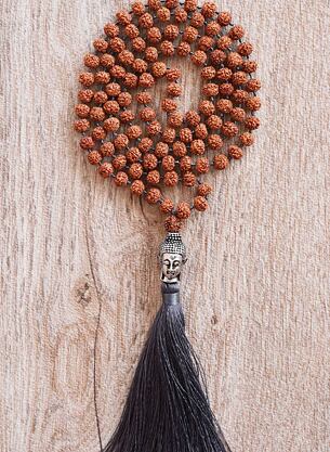 Meditační mala BUDHA - Rudraksha DARK GREY se stříbrným logem (Ag 925/1000)