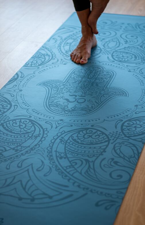 Neklouzavá profesionální podložka na jógu HAMSA DARK BLUE tmavě modrá