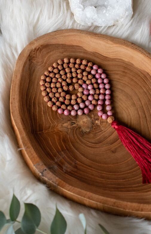 Meditační mala - rodonit a rudraksha