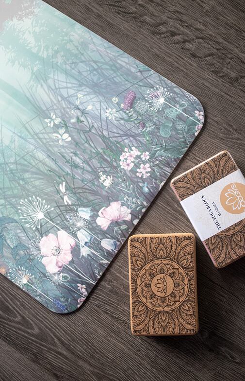 Cihlička na jógu korková NEW MANDALA