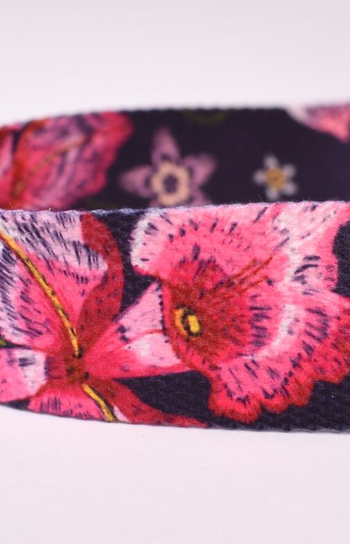 YOGGYS - YOGA CARRYING STRAP [WILD ORCHID]