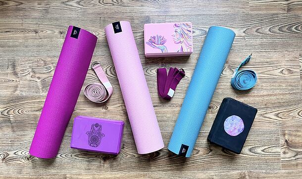 Multipack set s podložkou a pomůckami na jógu pro začátečníky