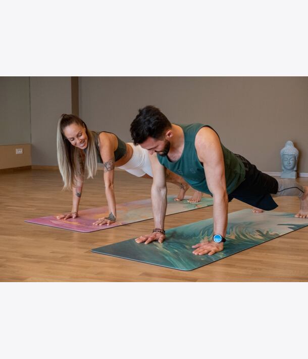 YOGGYS [AQUA] designová jógová podložka z ekologického materiálu