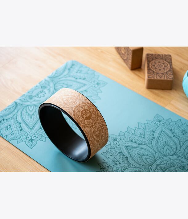 Kruh na jógu WHITE MANDALA NATURAL korkový s bílou mandalou