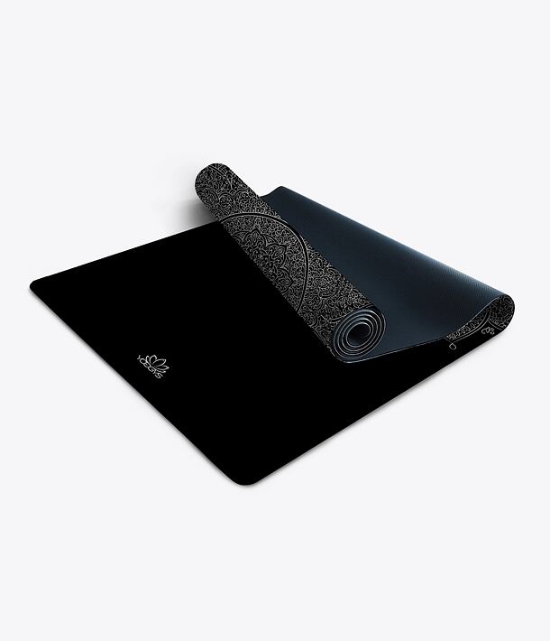 mandala silver, jógová podložka, profesionální podložka na jógu, jógamatka, black and white, černá a bílá, ying and yang