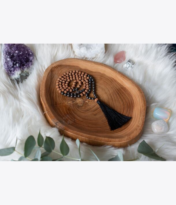 Meditační mala - hematit a rudraksha