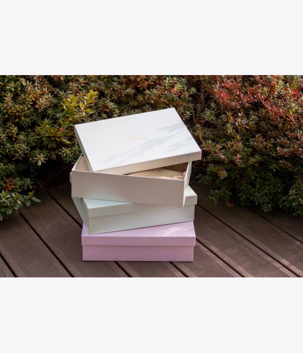 dárková krabice, dárkový box, vánoční balení 