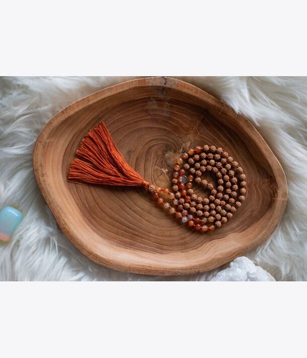 Meditační mala - karneol a rudraksha