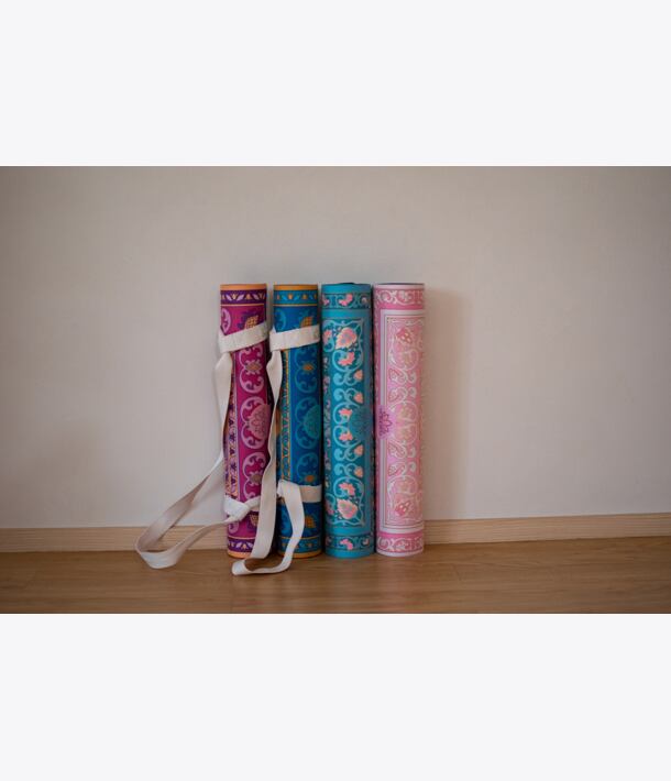 jógová podložka orientální koberec na jógu v barvě petrolejová