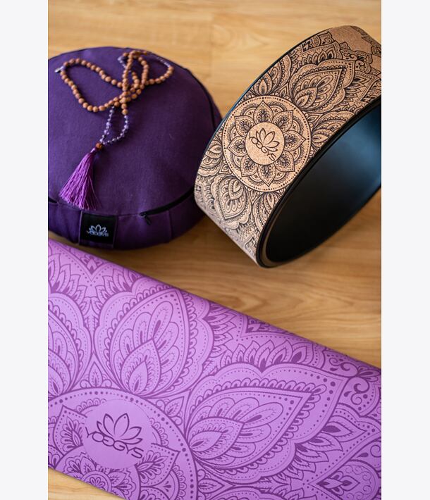 Kruh na jógu DARK MANDALA NATURAL a korková cihlička s mandalou