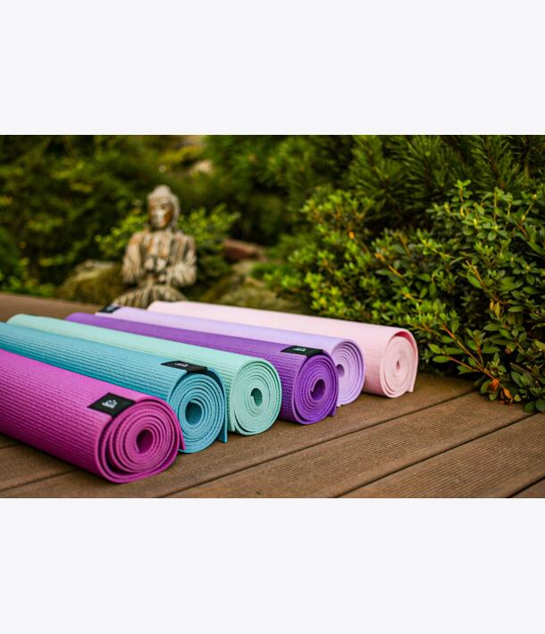 YOGGYS - barevná jógová podložka z PVC materiálu
