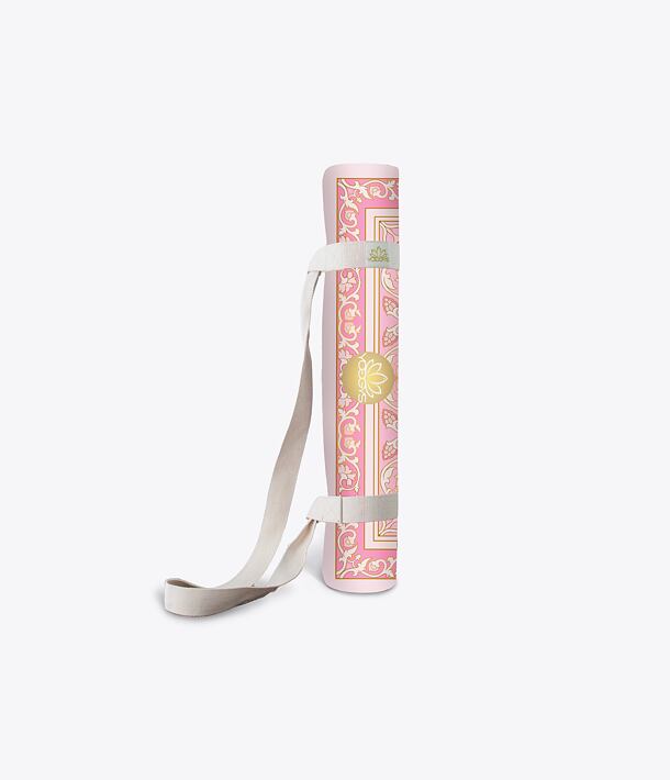 podložka na jógu v designu orientálního koberce v barvě růžové 