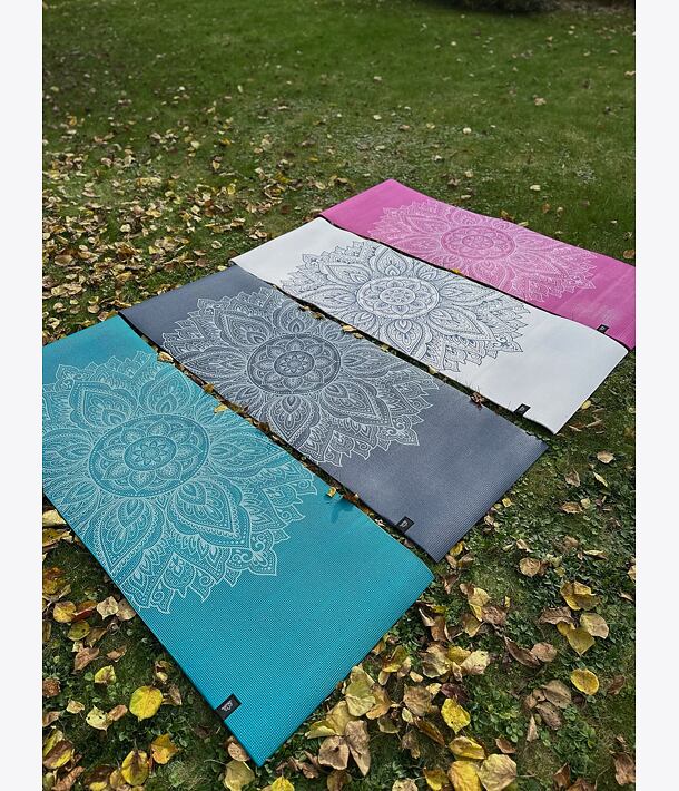 Podložka na cvičení purpurová MANDALA