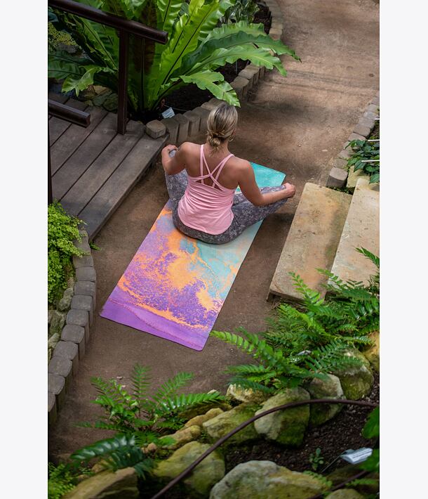 shine bright, podložka na jógu neklouzavá, profesionální jógamatka, jógová podložka barevná