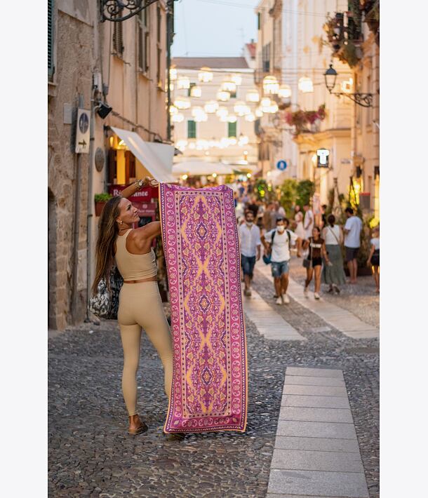 jógová podložka orientální koberec na jógu vínová bordó se vzorem