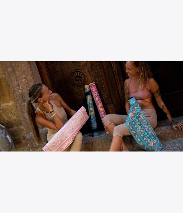 jógová podložka orientální koberec na jógu v barvě tyrkysové