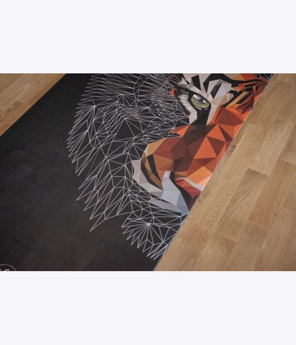 tygr, tiger, rok tygra, jógová podložka, podložka na jógu, jógamatka, yoga mat