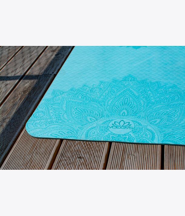 Podložka na cvičení pro začátečníky s mandalami AZUROVÁ