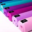 YOGGYS - barevná jógová podložka z PVC materiálu