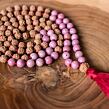 Meditační mala - rodonit a rudraksha