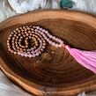 Meditační mala - růženín a rudraksha