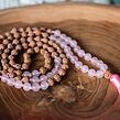 Meditační mala - růženín a rudraksha